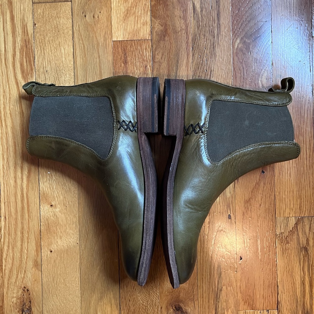 Frye Olive Green Leather Chukka Boots - Picture 3 of 13